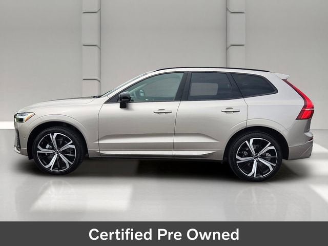2024 Volvo XC60 Ultimate Dark Theme