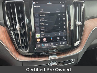 2024 Volvo XC60 Ultimate Dark Theme