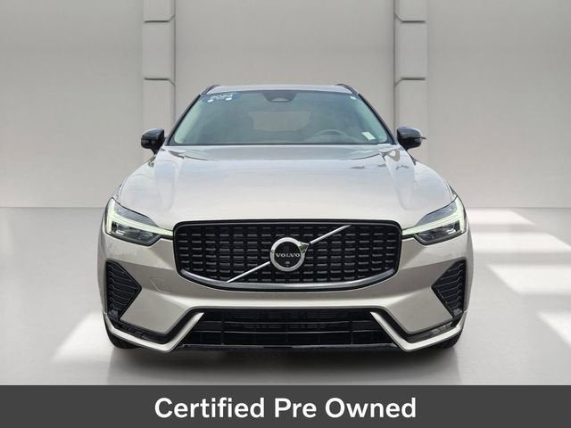2024 Volvo XC60 Ultimate Dark Theme