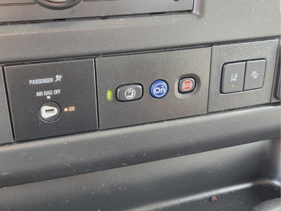 2025 Chevrolet Express Passenger 1LT