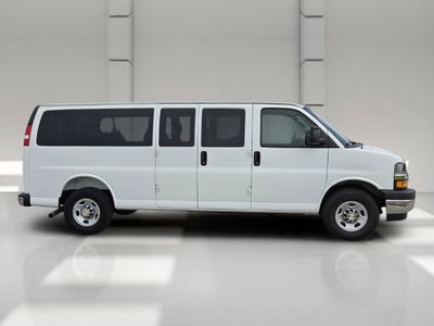 2025 Chevrolet Express Passenger 1LT