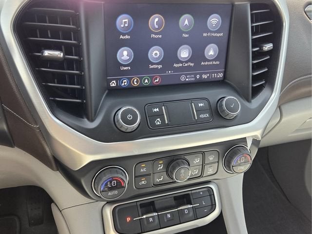 2023 GMC Acadia SLT