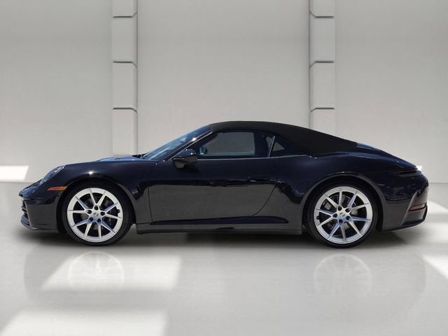 2025 Porsche 911 Carrera