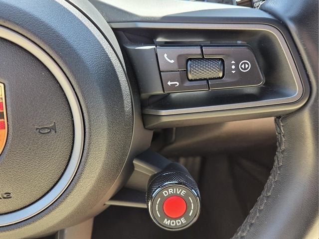2025 Porsche 911 Carrera