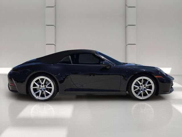2025 Porsche 911 Carrera
