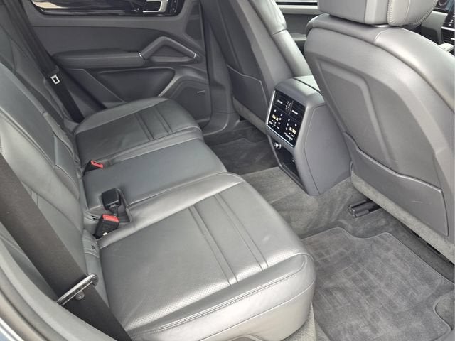 2019 Porsche Cayenne Base