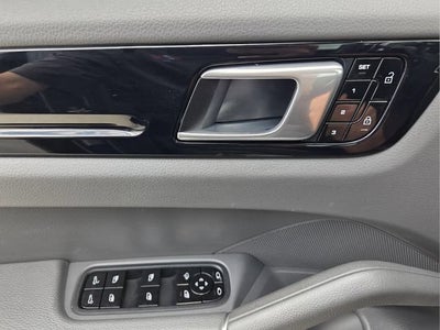2019 Porsche Cayenne Base