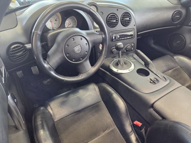 2004 Dodge Viper SRT10