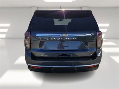 2021 Chevrolet Suburban LT