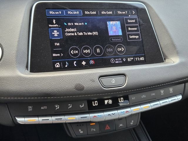 2023 Cadillac XT4 Premium Luxury