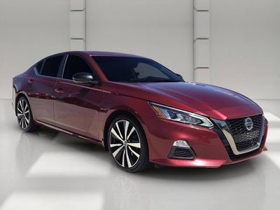 2020 Nissan Altima 2.0 SR