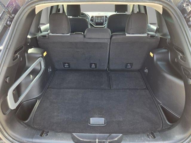 2014 Jeep Cherokee FWD 4dr Sport