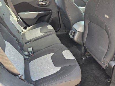 2014 Jeep Cherokee FWD 4dr Sport