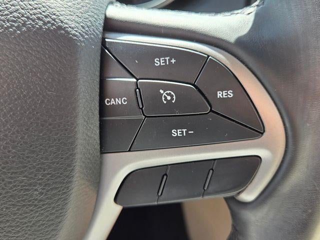 2022 Jeep Grand Cherokee WK Laredo E 4x4