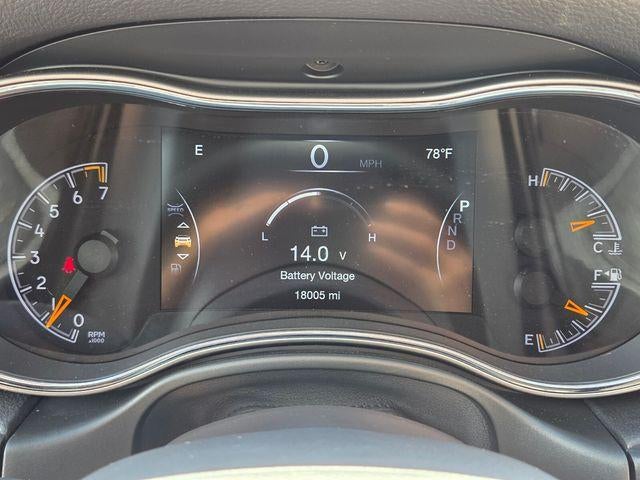 2022 Jeep Grand Cherokee WK Laredo E 4x4