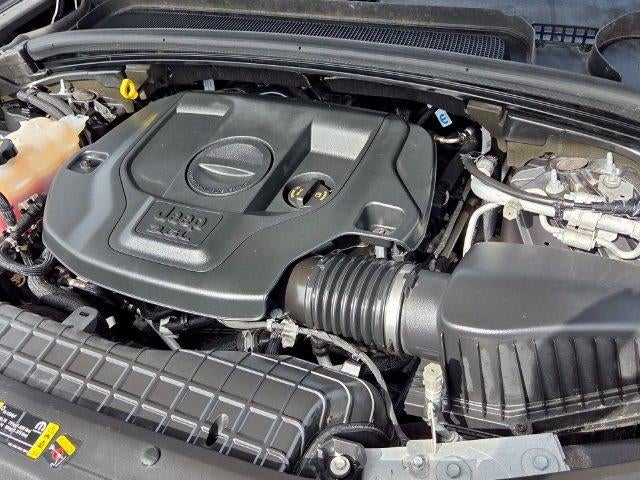 2022 Jeep Grand Cherokee Overland 4x2