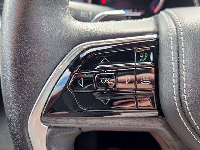 2022 Jeep Grand Cherokee Overland 4x2