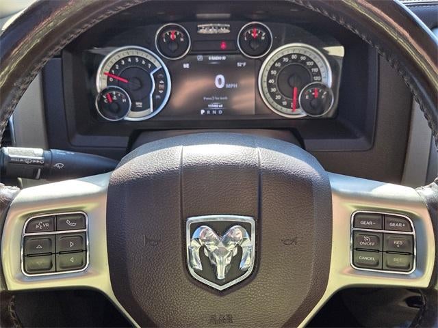 2017 RAM 1500 Laramie 4x2 Crew Cab 5'7" Box