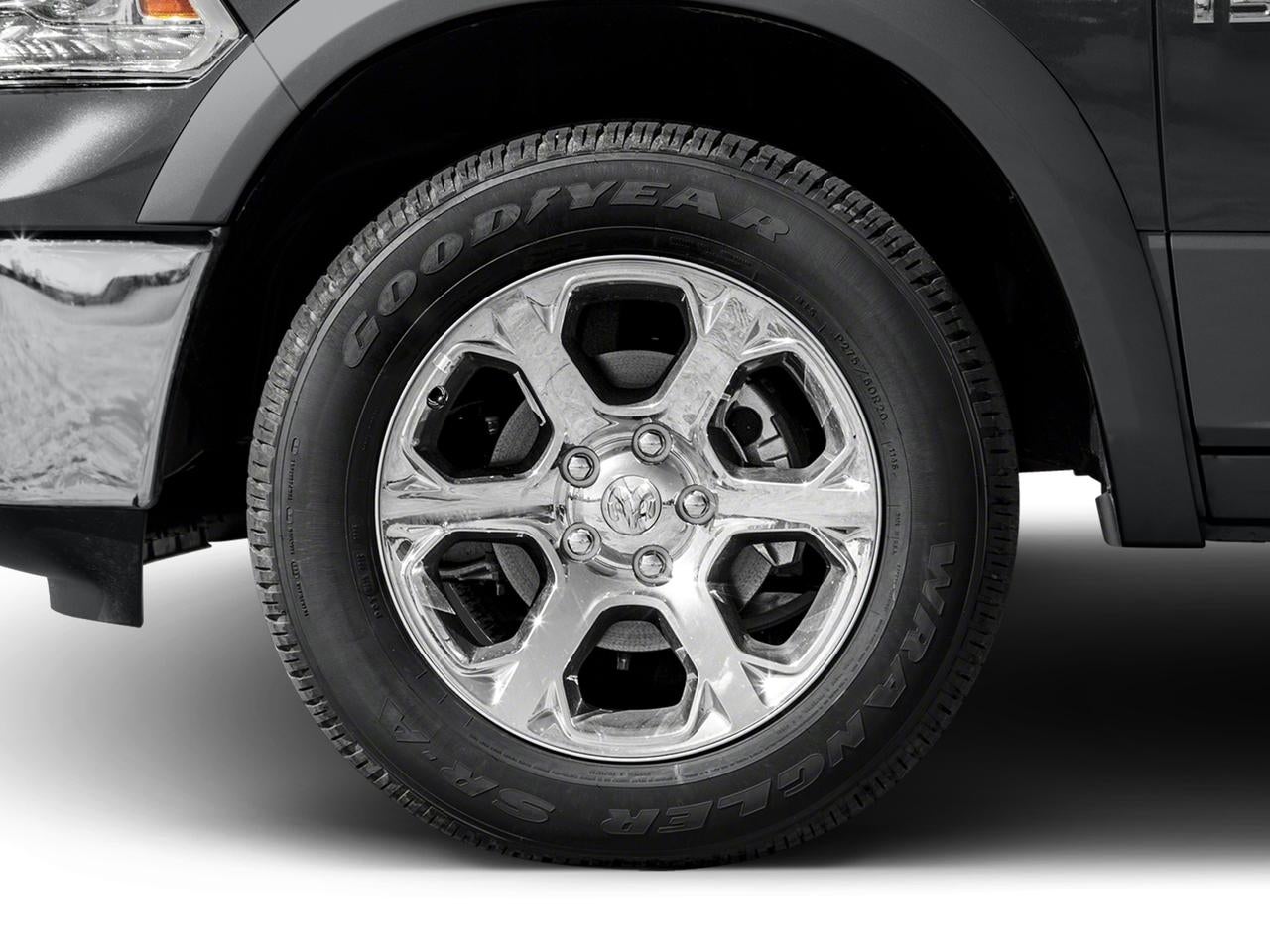 2017 RAM 1500 Laramie 4x2 Crew Cab 5'7" Box