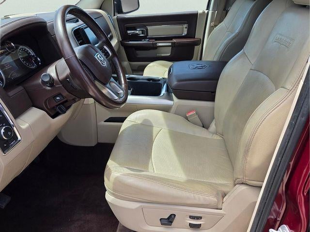 2017 RAM 1500 Laramie 4x4 Crew Cab 5'7" Box