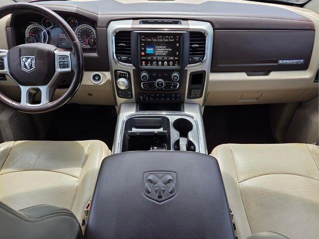 2017 RAM 1500 Laramie 4x4 Crew Cab 5'7" Box
