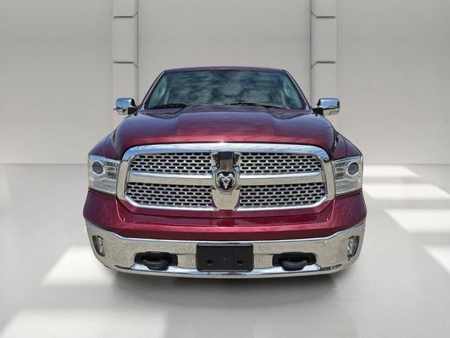 2017 RAM 1500 Laramie 4x4 Crew Cab 5'7" Box