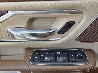 2021 RAM 1500 Laramie 4x2 Crew Cab 5'7" Box