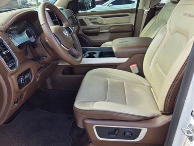 2021 RAM 1500 Laramie 4x2 Crew Cab 5'7" Box