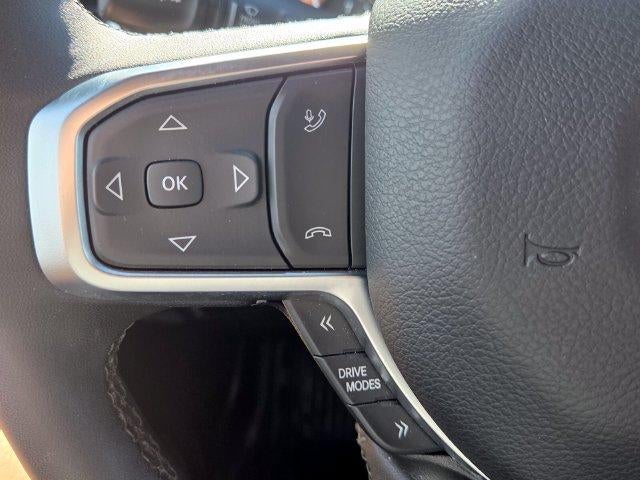 2025 RAM 1500 Big Horn 4x4 Crew Cab 5'7" Box