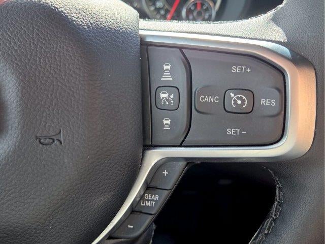 2025 RAM 1500 Big Horn 4x4 Crew Cab 5'7" Box
