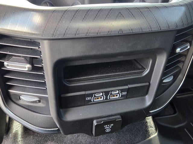 2026 RAM 1500 Big Horn 4x4 Crew Cab 5'7" Box