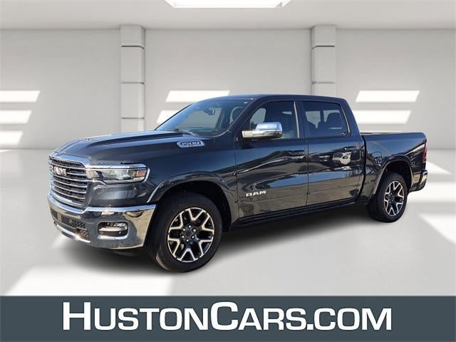 2025 RAM 1500 Laramie 4x4 Crew Cab 5'7" Box