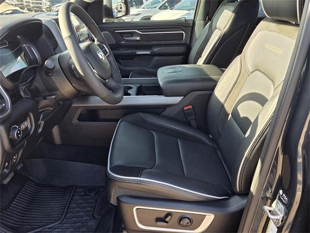 2025 RAM 1500 Laramie 4x4 Crew Cab 5'7" Box