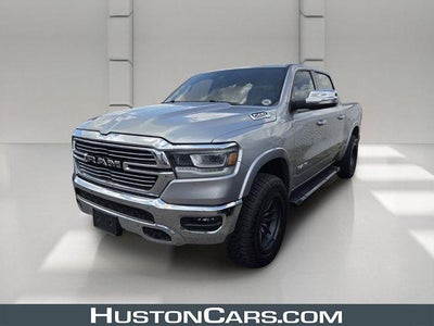 2022 RAM 1500 Laramie 4x4 Crew Cab 5'7" Box