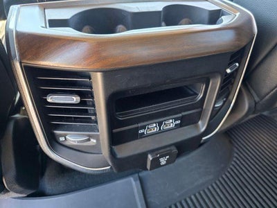 2022 RAM 1500 Laramie 4x4 Crew Cab 5'7" Box