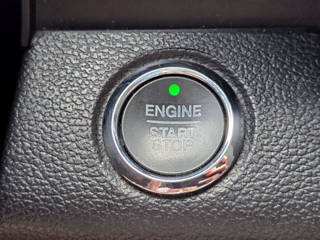 2018 Ford F-150 LARIAT 4WD SuperCrew 5.5' Box