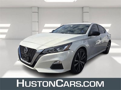 2020 Nissan Altima 2.5 SR Sedan