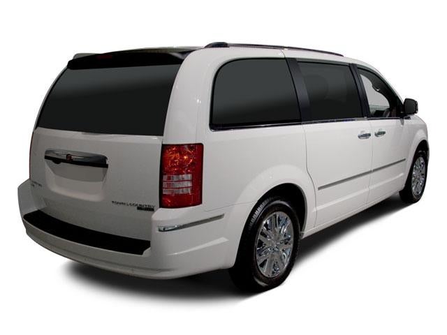 2010 Chrysler Town & Country 4dr Wgn Limited