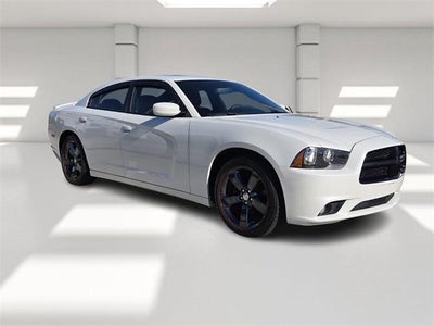 2014 Dodge Charger 4dr Sdn SXT Plus RWD