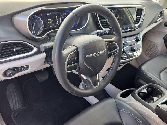 2024 Chrysler Pacifica Touring L FWD