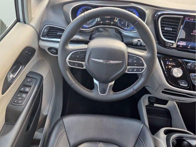 2024 Chrysler Pacifica Touring L FWD