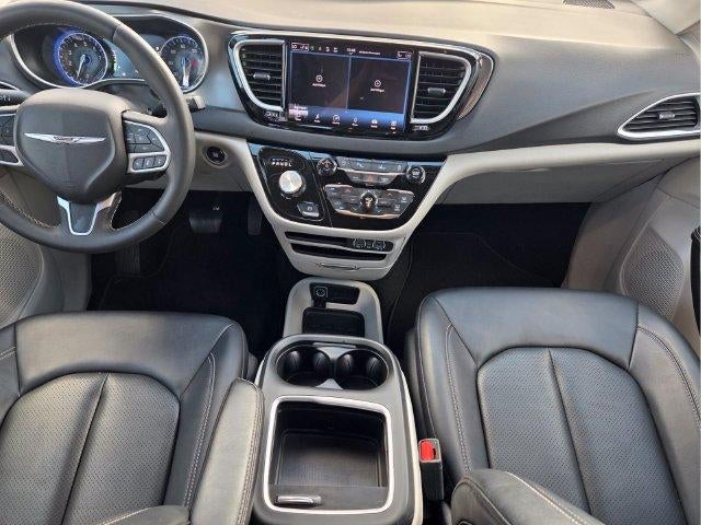 2024 Chrysler Pacifica Touring L FWD