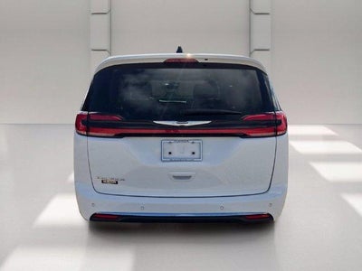 2024 Chrysler Pacifica Touring L FWD