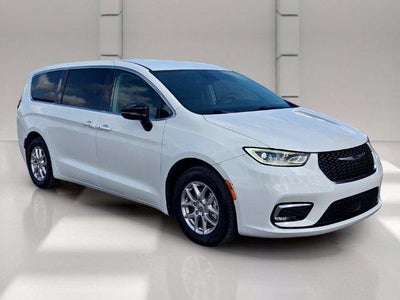 2024 Chrysler Pacifica Touring L FWD