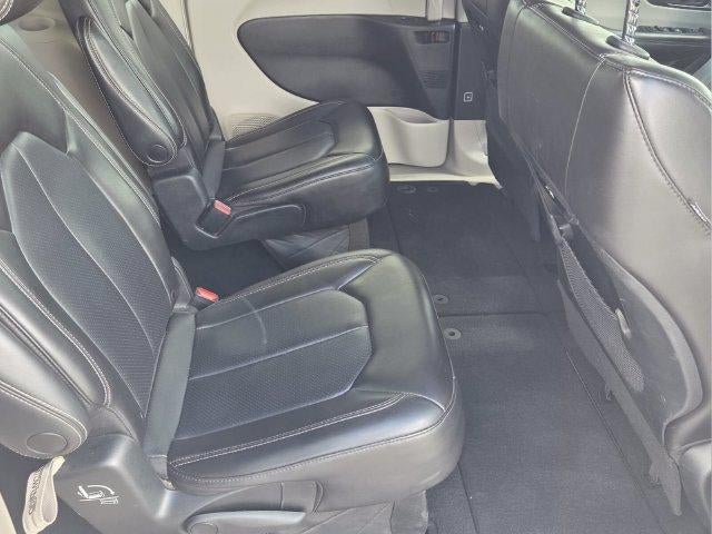 2023 Chrysler Pacifica Touring L FWD