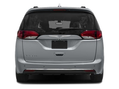 2017 Chrysler Pacifica Touring-L FWD
