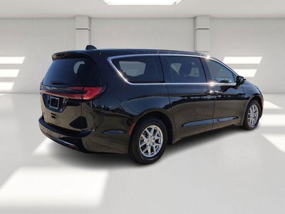 2024 Chrysler Pacifica Touring L FWD