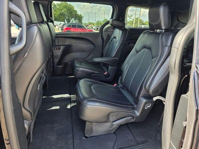 2024 Chrysler Pacifica Touring L AWD