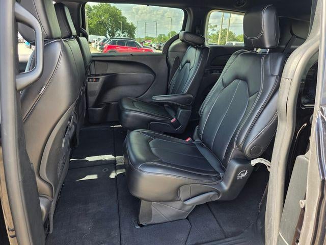 2024 Chrysler Pacifica Touring L AWD