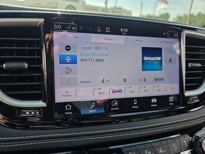 2024 Chrysler Pacifica Touring L AWD